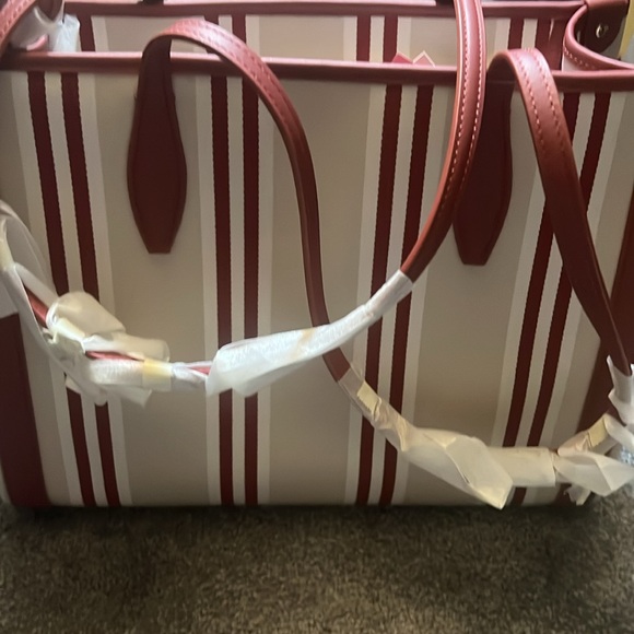 Kate spade canvas tote bag. - Picture 3 of 6